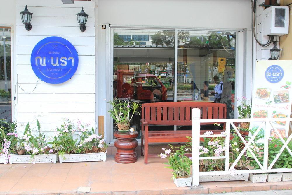 Oyo 437 Hostel Na Nara Bangkok Kültér fotó
