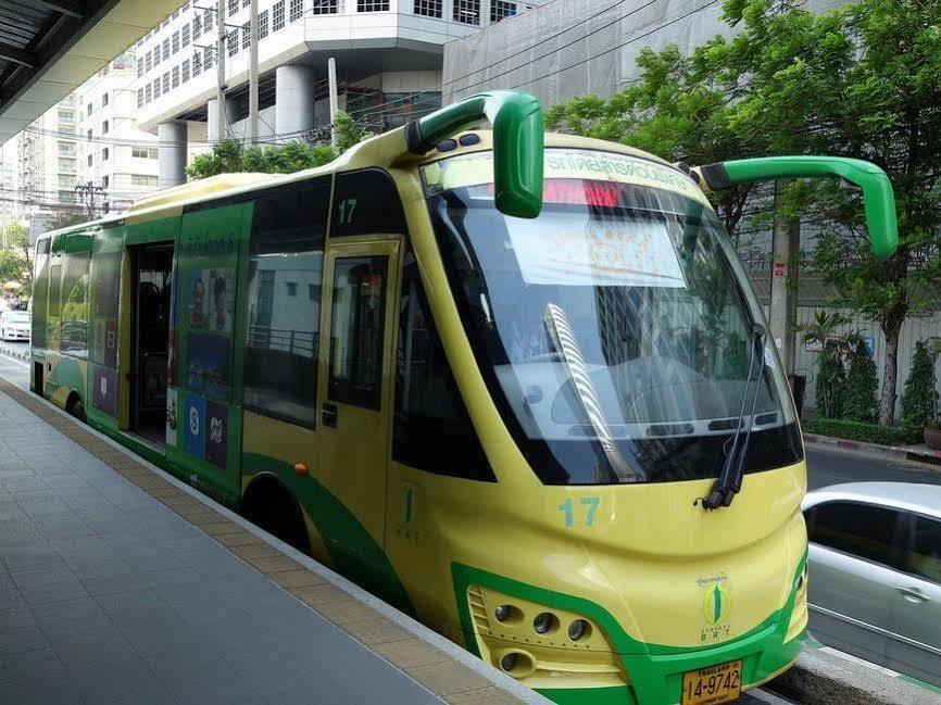 Oyo 437 Hostel Na Nara Bangkok Kültér fotó