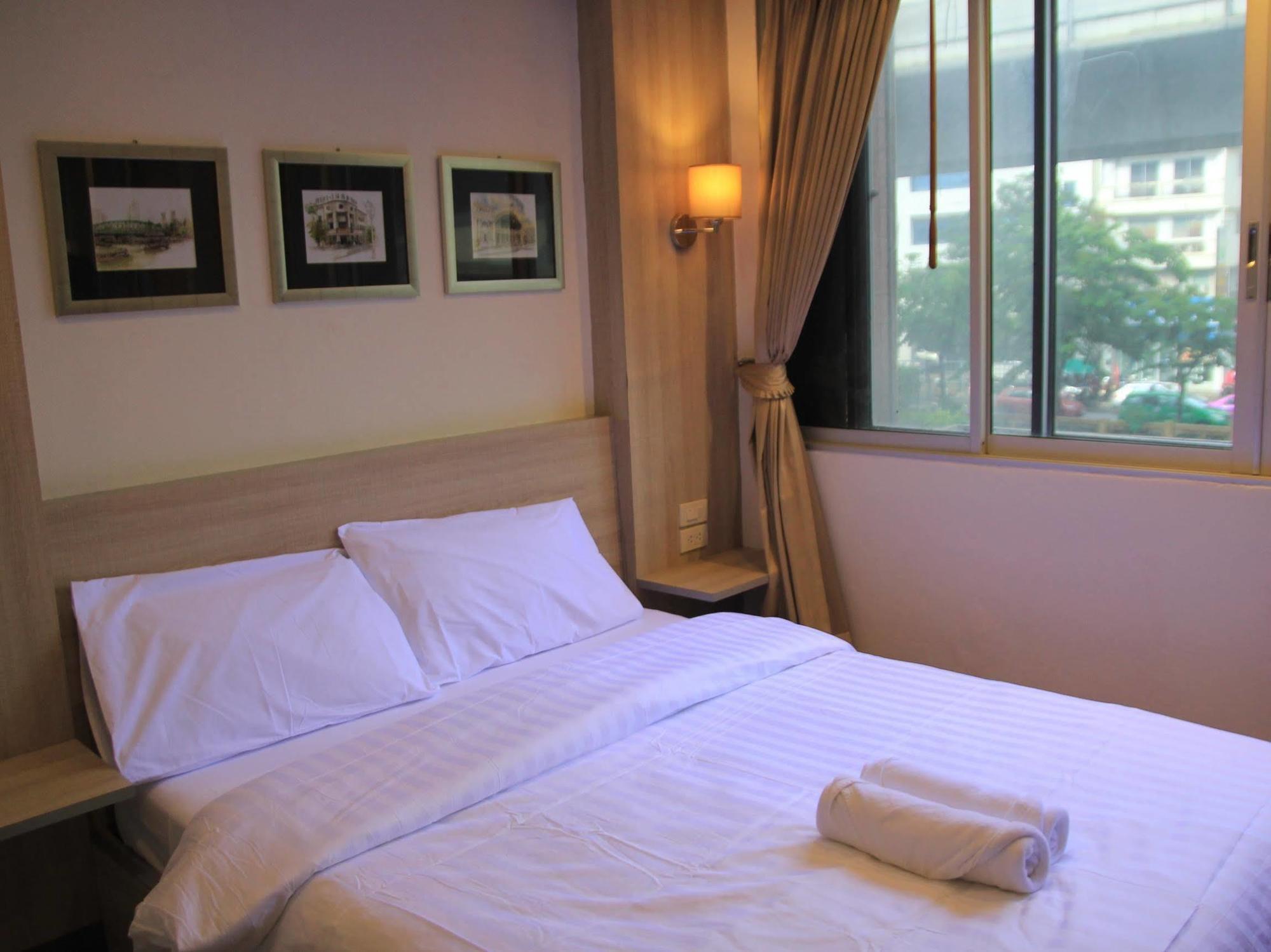 Oyo 437 Hostel Na Nara Bangkok Kültér fotó