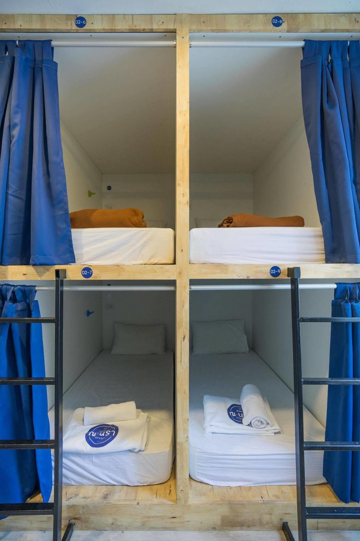 Oyo 437 Hostel Na Nara Bangkok Kültér fotó
